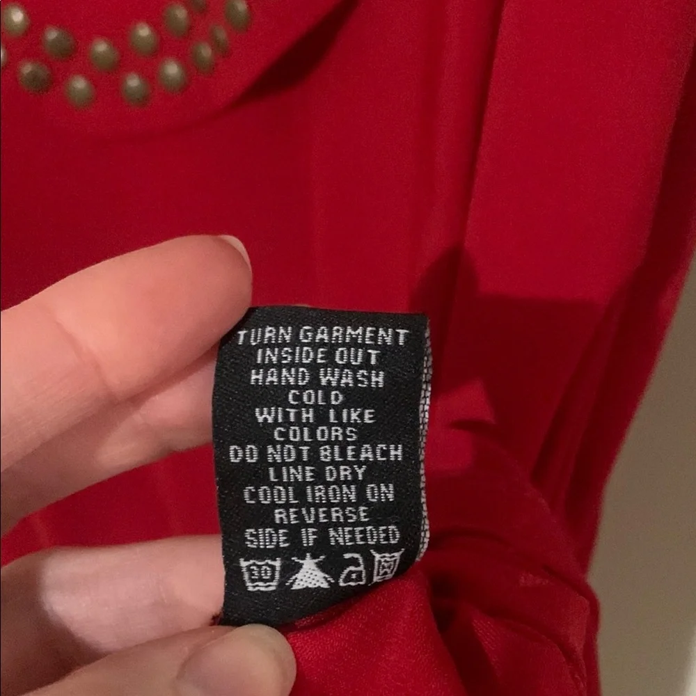 Antthony Red Cold Shoulder Top (S) - Picture 6 of 10